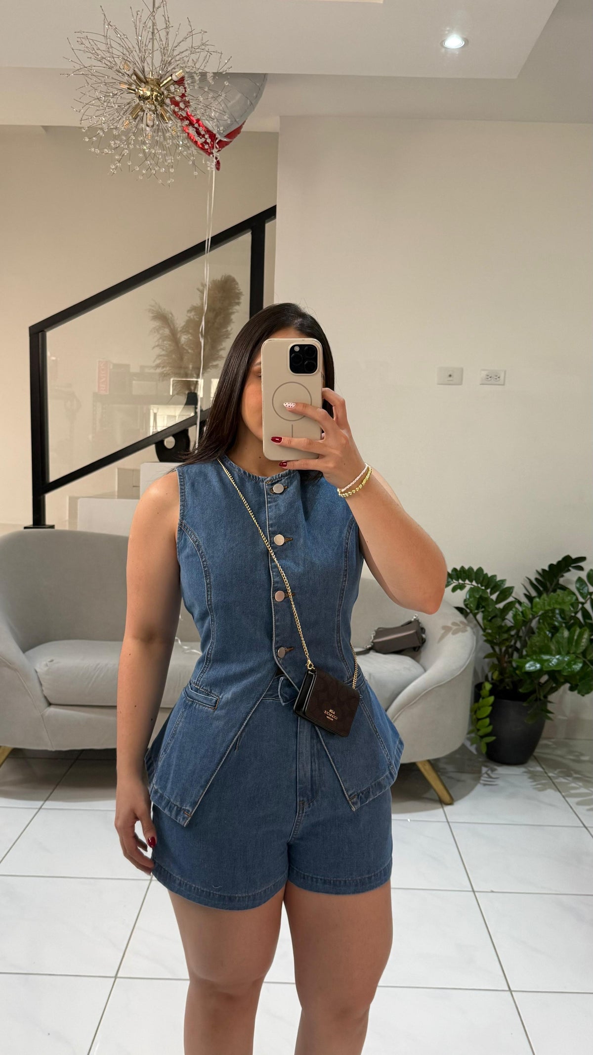 Indi Set Short