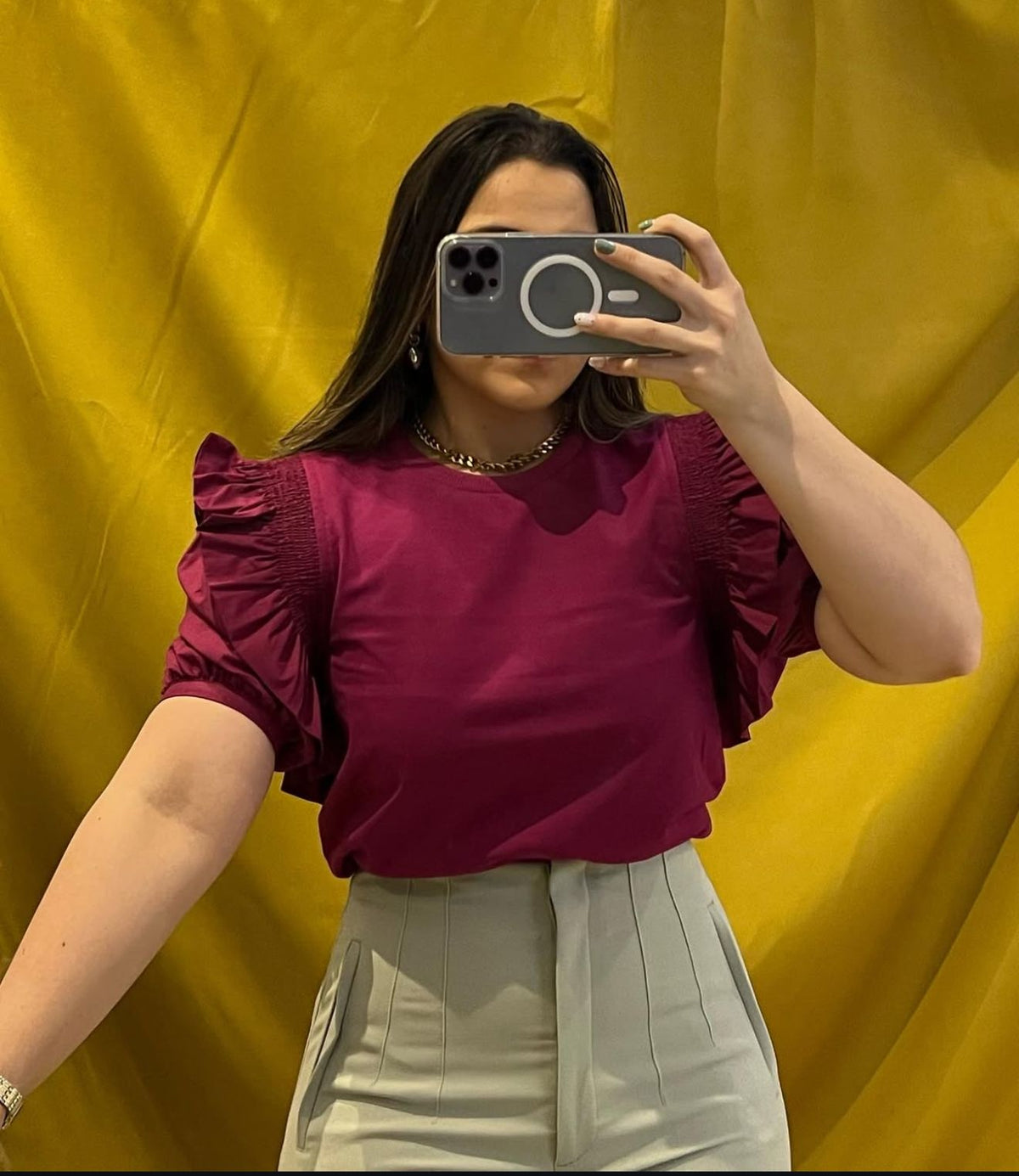 Blusa Ruffle Sleeve