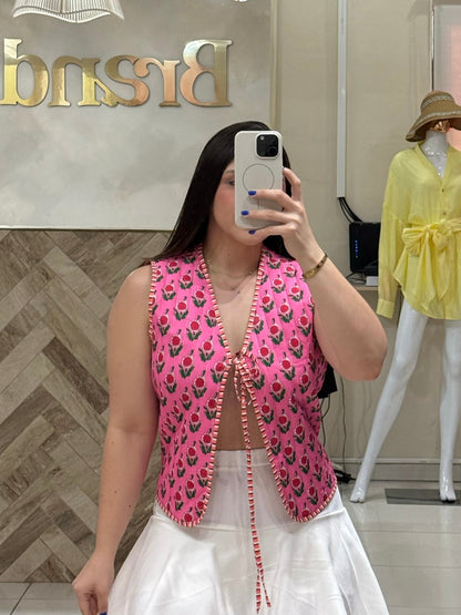 Floral Patterned Tie-Front Vest