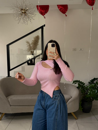 Cutout Top