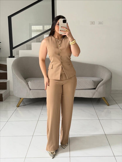 Pant Set button