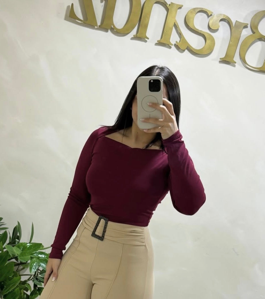 Swuard Top