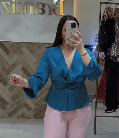 Blusa Satin Manga larga