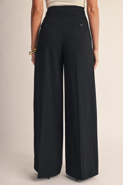 Deluxe Straight Pant