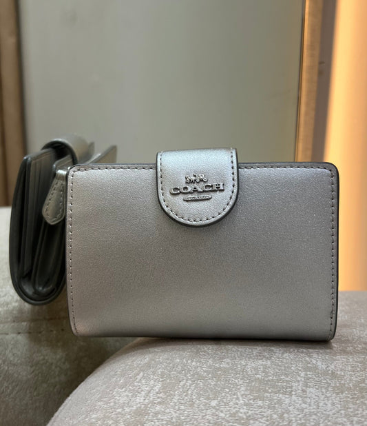 Coach medium corner zip wallet