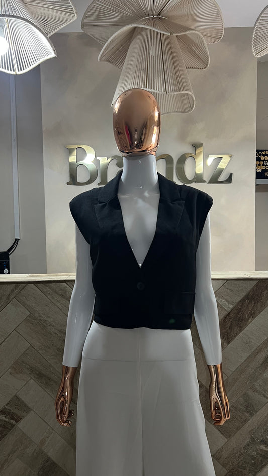 Label Collar Vest