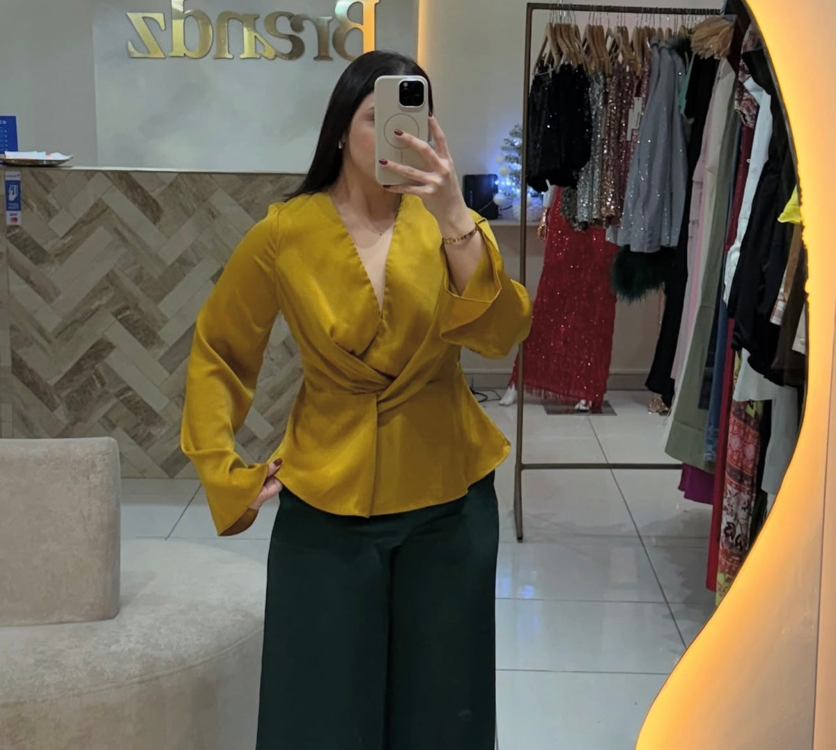 Blusa Satin Manga larga