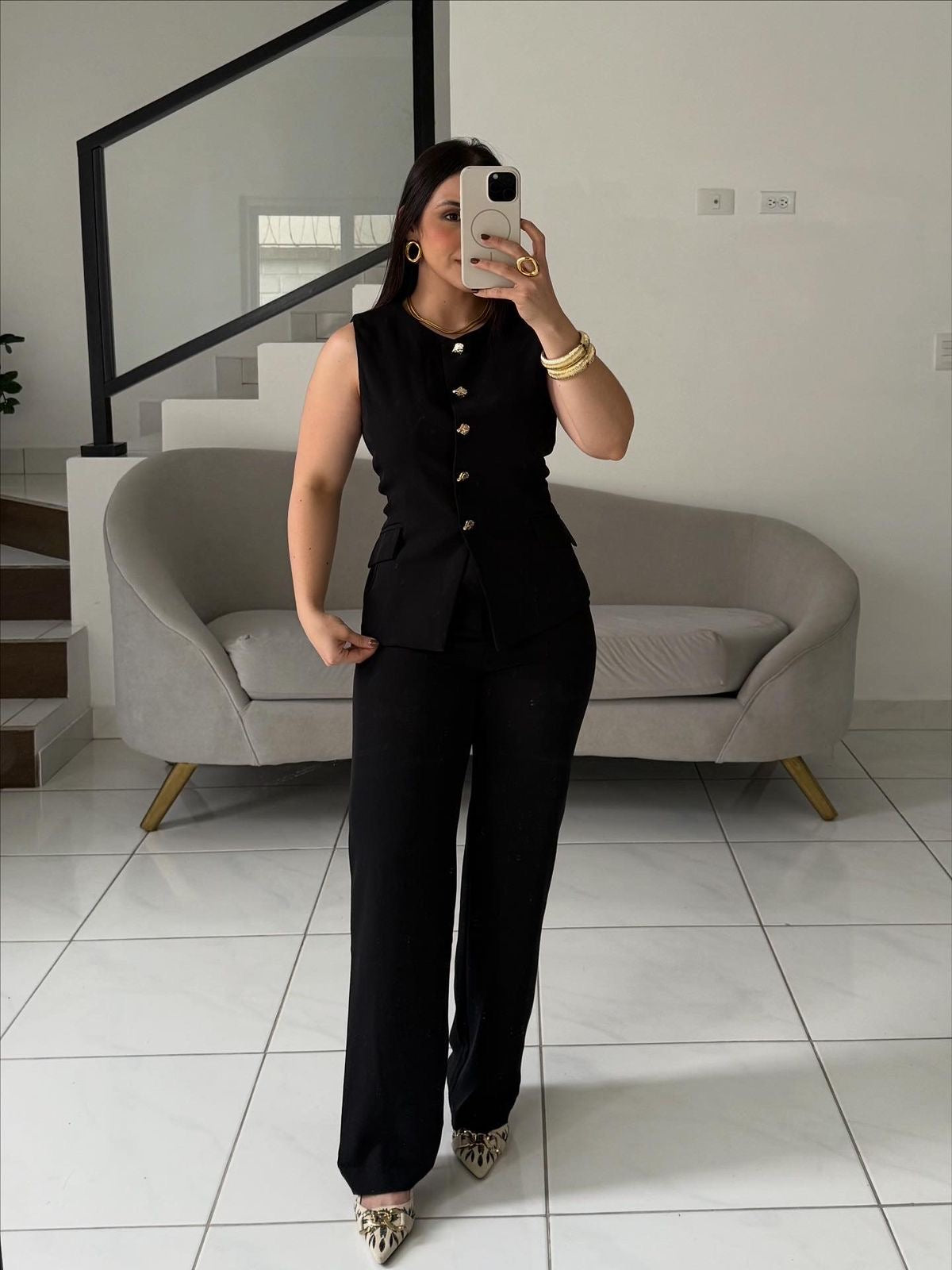 Pant Set button