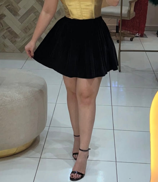 Falda royalty gamuza