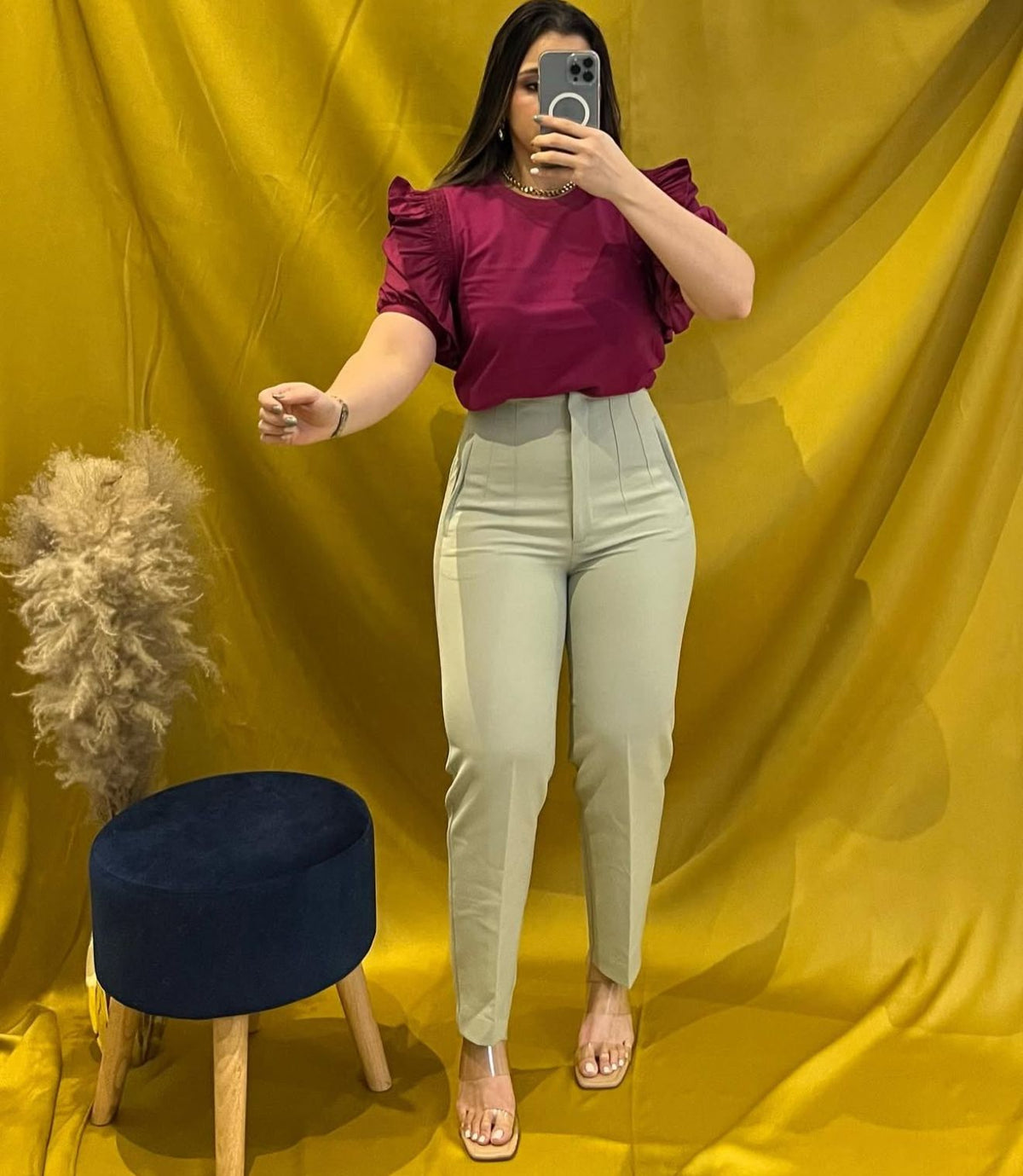 Blusa Ruffle Sleeve