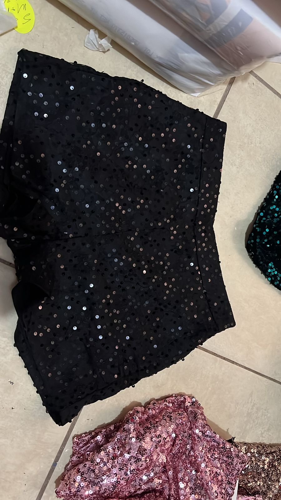Short Sequin