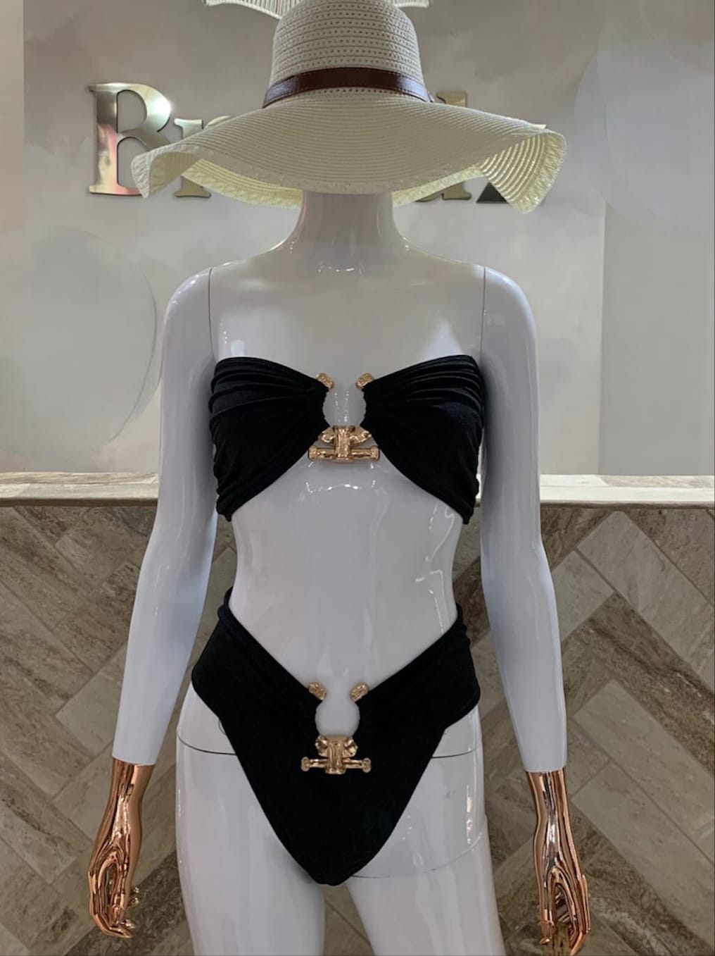 BlackTie Swimwear