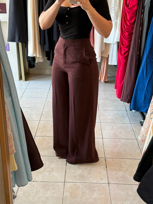 Deluxe Straight Pant